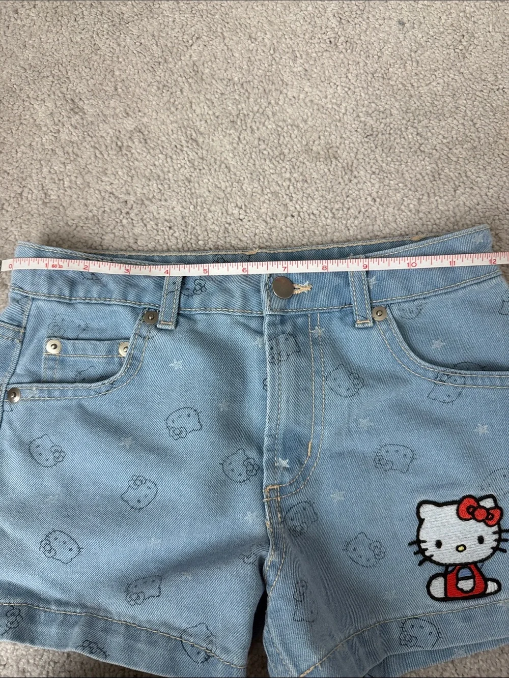 HELLO KITTY Denim Light Wash Shorts All-over Print And Patch